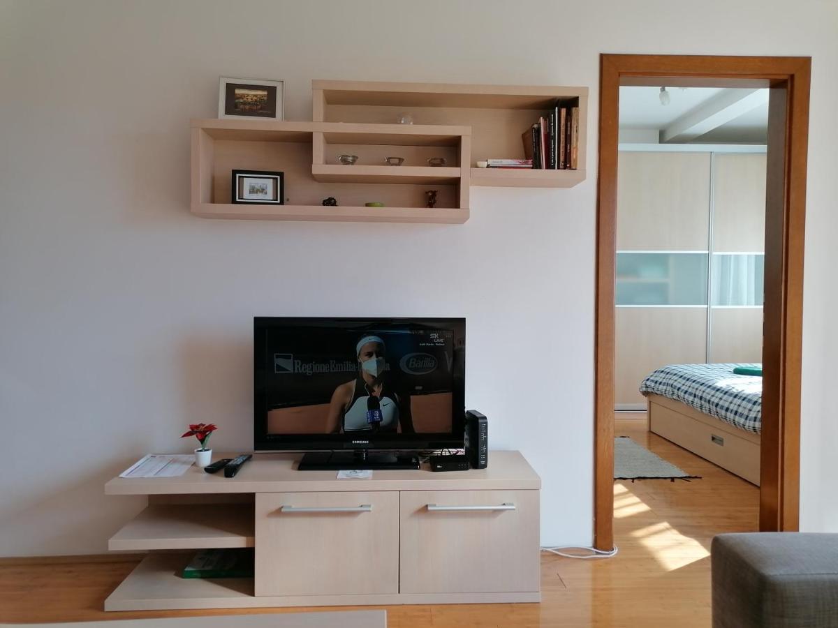 Apartman Breza Kruševac Exterior foto